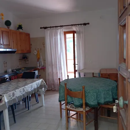 Apartment Con Vista Mare E Montagnia