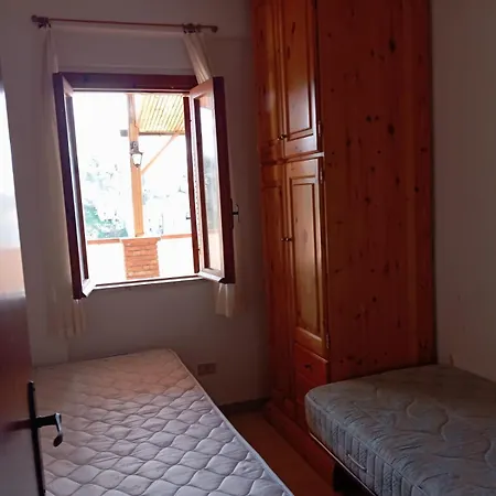 Con Vista Mare E Montagnia *